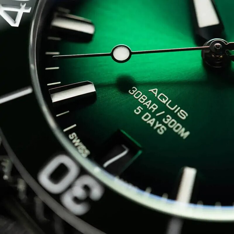 Reloj Oris Aquis Date Calibre 400