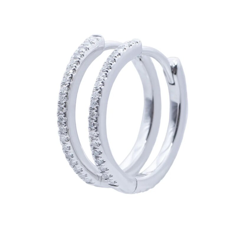 Aretes Oro Blanco 14k Estilo Huggies con Diamantes