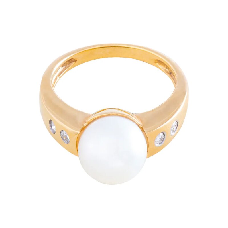 Anillo Oro 18k Con Una Perla Y Diamantes