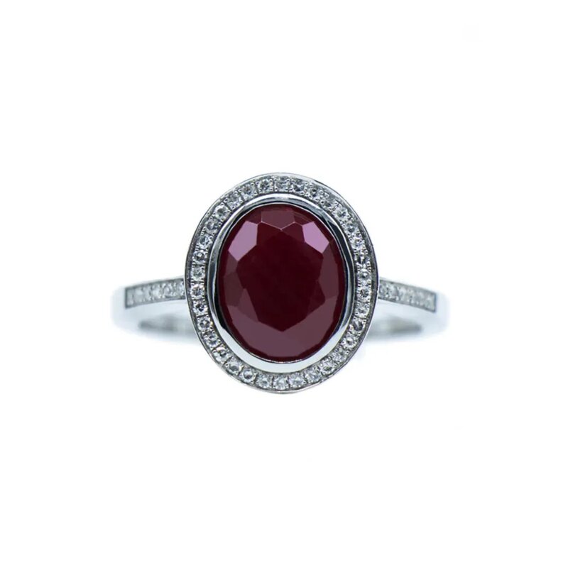 Anillo Estilo Halo Oro Blanco 14k Con Rubí Corte Oval Y Diam