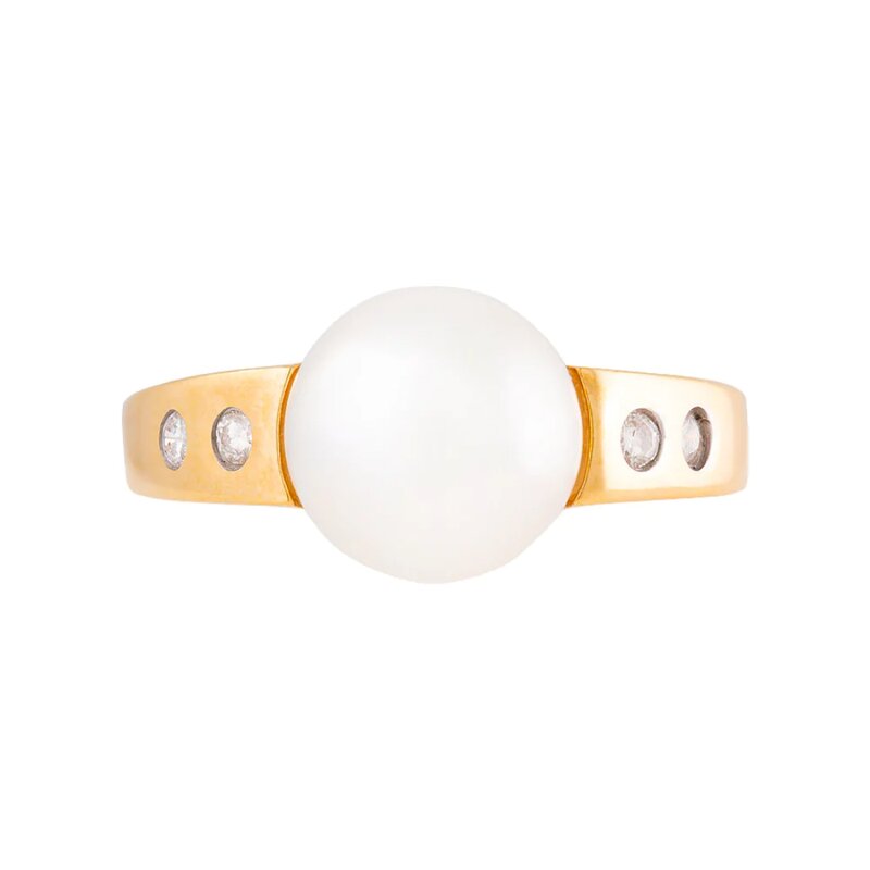 Anillo Oro 18k Con Una Perla Y Diamantes