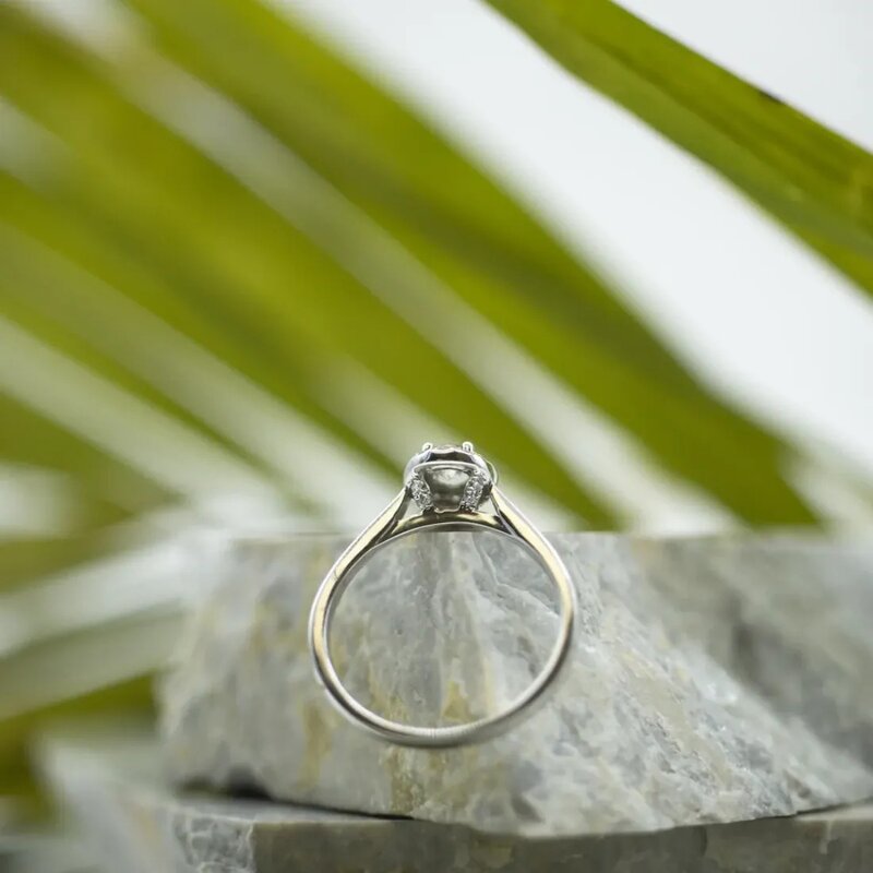 Anillo De Compromiso Estilo Halo Oro Blanco 14k Con 21 Diama